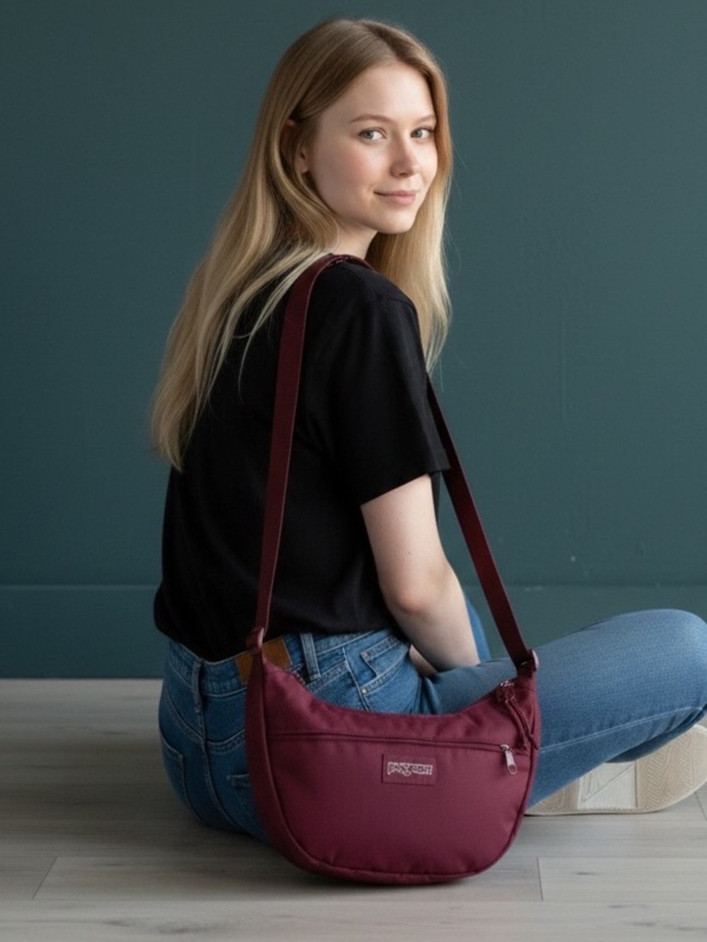 JanSport Unphased Large Burgandy Crossbody Travel Bag Luggage Sleeve